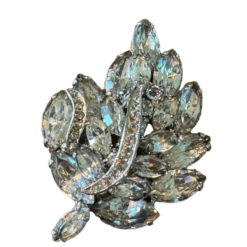 Vintage Weiss Crystal Brooch Pin